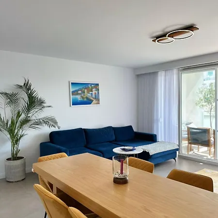 Apartment Emma Sea View Sarandë